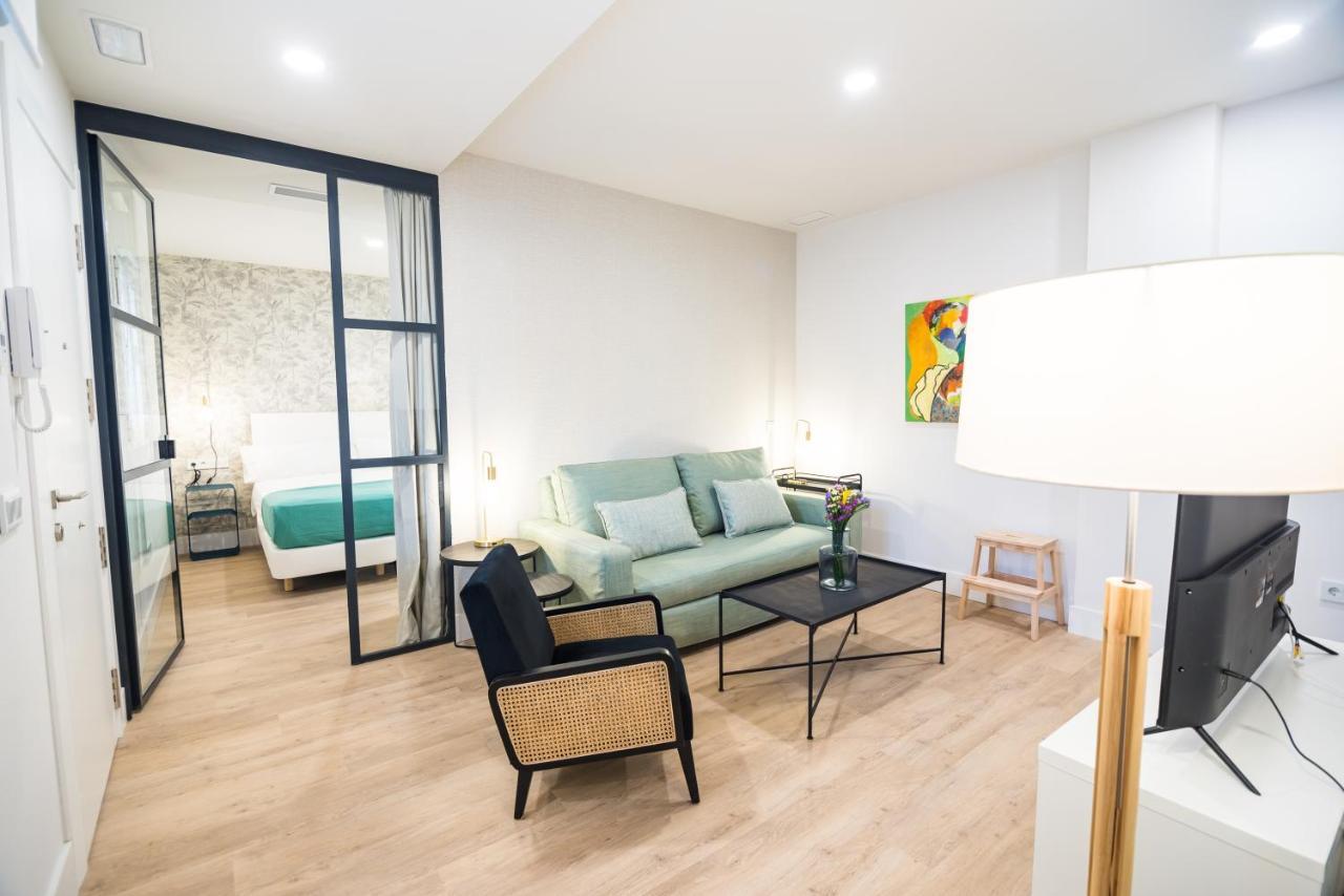 Treetriana Apartment Seville Ngoại thất bức ảnh