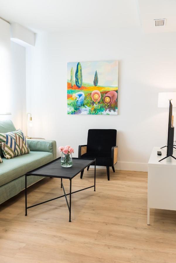 Treetriana Apartment Seville Ngoại thất bức ảnh